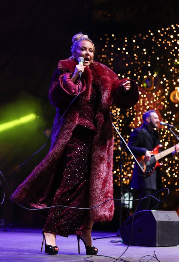 Maja Šuput na koncertu 'Želim život'