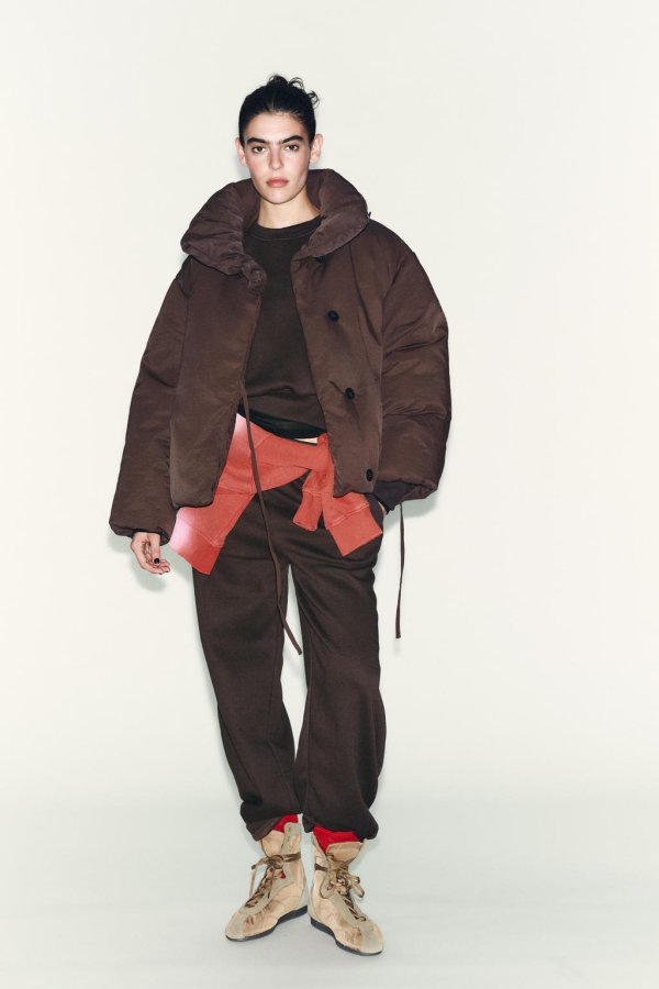 Nova jakna na policama Zare čista je senzacija: Hit boja, odličan kroj i tako chic izgled