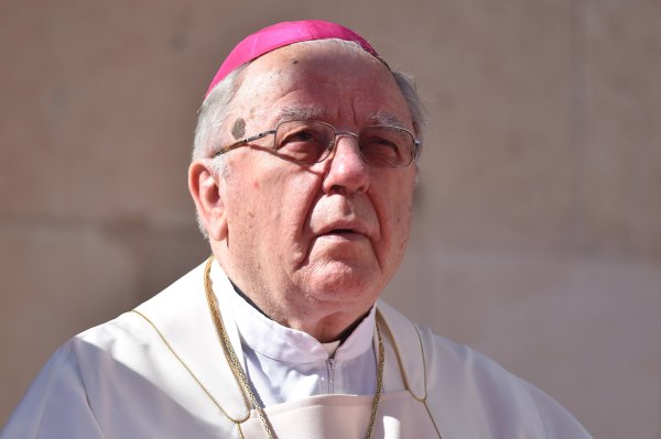 Slunj otkrio poprsje svojeg prvog biskupa, prije pet godina preminuo od koronavirusa