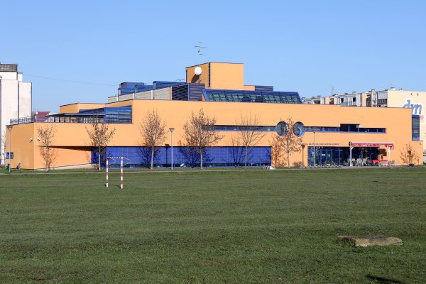 Gradska knjižnica Ivan Goran Kovačić u Karlovcu