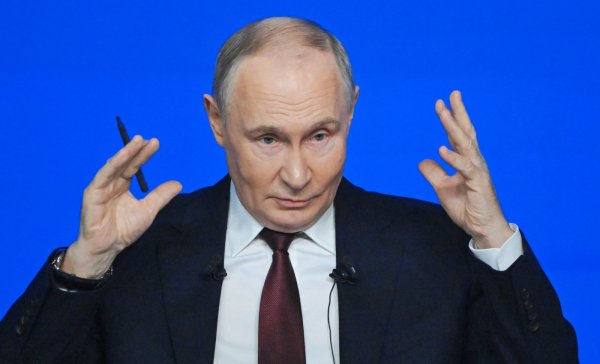 Putin: EU nas je pokušala opljačkati usred bijela dana