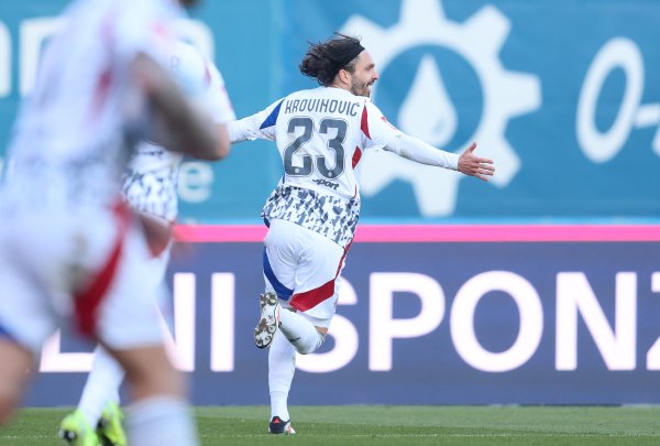 Krovinović o zvižducima na Poljudu: Meni nije lako, a kamo li djetetu od 18 godina