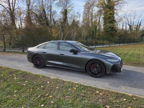 Audi A6 Limousine e-hybrid quattro 270 kW