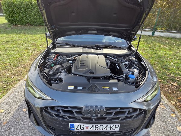 Audi A6 Limousine e-hybrid quattro 270 kW