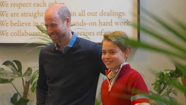 Dirljiv posjet: Princ William i princ George pripremali ručak za beskućnike