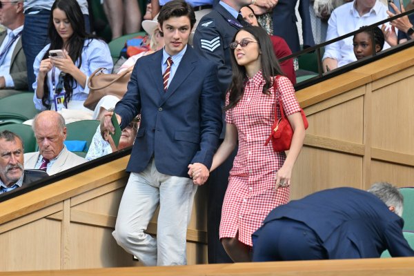 Louis Partridge i Olivia Rodrigo