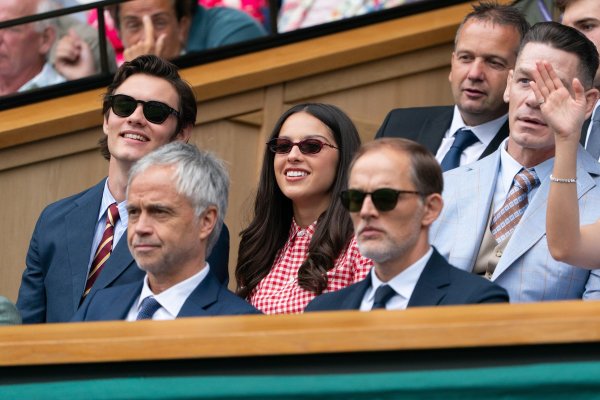 Louis Partridge i Olivia Rodrigo