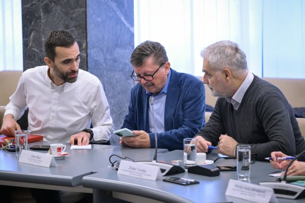 Obrazovni sindikati optužuju Vladu za prekid dijaloga: 'Pregovori stoje mrtvi na papiru'