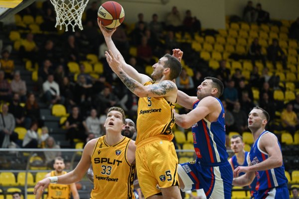 Sedmi poraz Splita u ABA ligi; 'žuti' su u Rumunjskoj ostali na minus 18