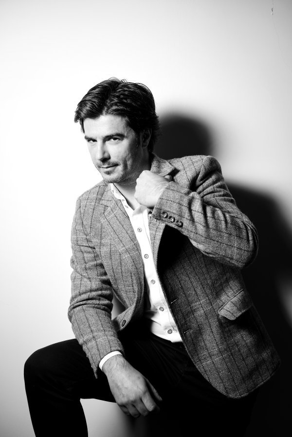 Možda ne bih o njemu pisao da je bio 'samo' sportaš, sigurno ne bih da je bio 'samo' znanstvenik, a sigurno bih da je 'samo' spašavao ljude