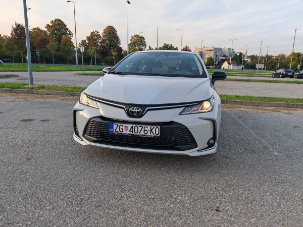 Toyota Corolla Sedan 1.5 VVT-IW 4D MT6 Luna (MY2025)