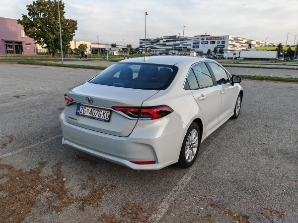 Toyota Corolla Sedan 1.5 VVT-IW 4D MT6 Luna (MY2025)