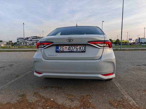 Toyota Corolla Sedan 1.5 VVT-IW 4D MT6 Luna (MY2025)