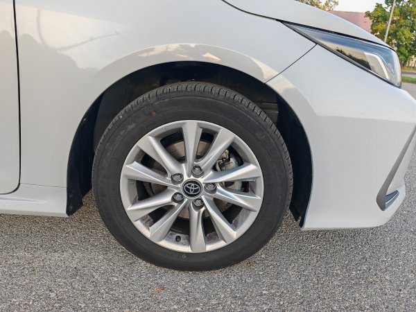 Toyota Corolla Sedan 1.5 VVT-IW 4D MT6 Luna (MY2025)