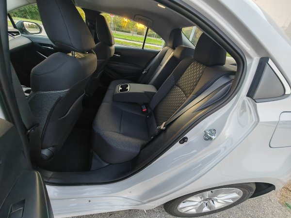 Toyota Corolla Sedan 1.5 VVT-IW 4D MT6 Luna (MY2025)