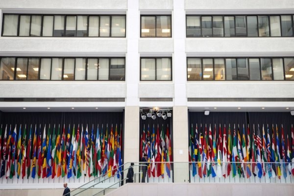 Pročelje zgrade uoči redovnog proljetnog zasjedanja MMF-a i Svjetske banke