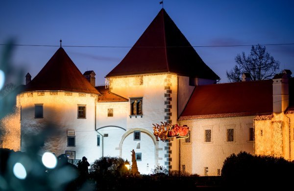 Advent u Varaždinu - RUDOLFOV ČAROBNI LET