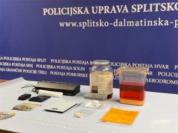 Splitska policija spriječila proizvodnju do 15 kilograma amfetamina