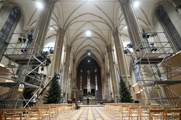 Večeras Polnoćka u Zagrebačkog katedrali