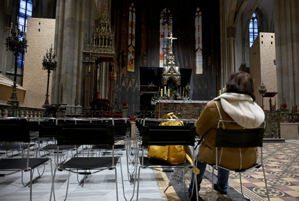 Zagrebačka katedrala otvorila svoja vrata na Badnjak: Pogledajte kako izgleda