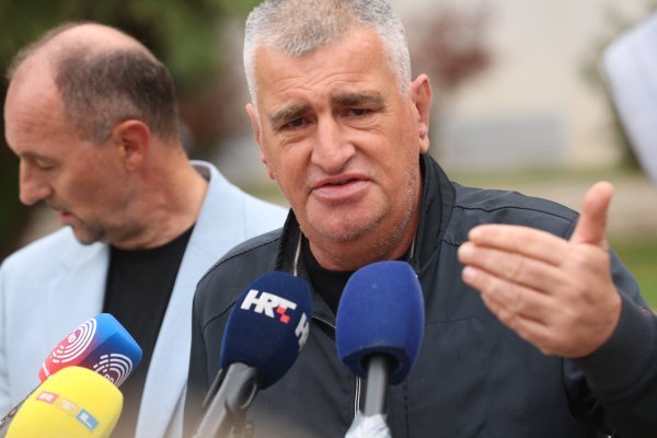 VIDEO Bulj u Sinju rastjerao romski orkestar, u Zagrebu slobodno sviraju: Evo kakva su pravila u Ljubljani