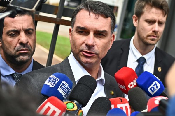 Bolsonaro podržao predsjedničku kandidaturu svog sina