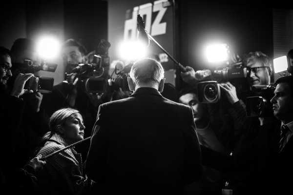 Sto najboljih fotografija Pixsella koje su obilježile 2025. godinu