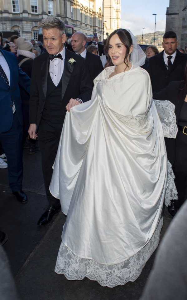 Slavni chef ne krije ponos: Gordon Ramsay odveo kćer pred oltar