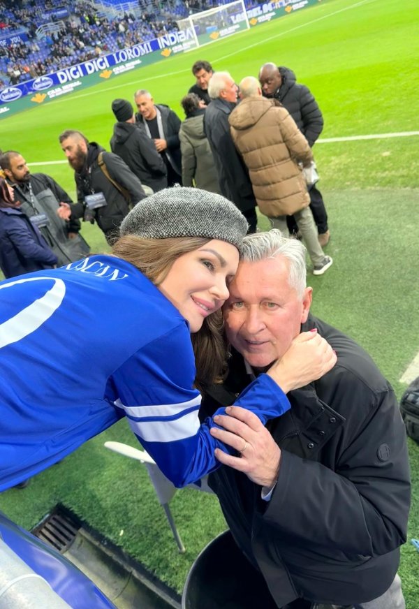 Među nogometnim legendama: Daniela i Nenad Gračan na jubilarnoj proslavi u Španjolskoj