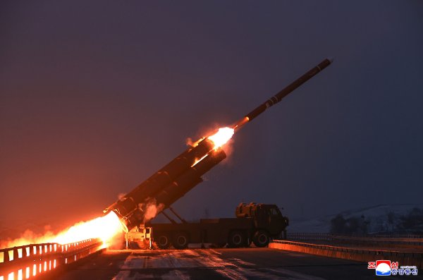 Sjeverna Koreja izvela dva probna lansiranja krstarećih raketa dugog dometa