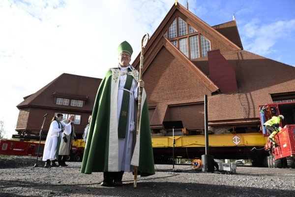 Preseljenje crkve u Kiruni