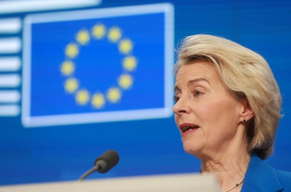 Ursula von Der Leyen je zgrožena porastom žrtava u Iranu