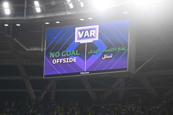 Infantino želi promijeniti pravilo zaleđa: 'Pitamo se kako napraviti igru privlačnijom'