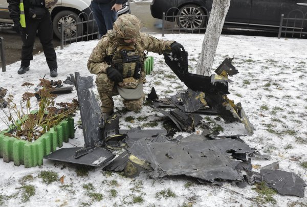 Novi ruski napad dronovima na Ukrajinu, među ranjenima i djeca