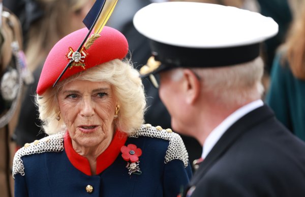Tajna koju je u sebi čuvala godinama: Kraljica Camilla napokon otkrila što joj se dogodilo u vlaku