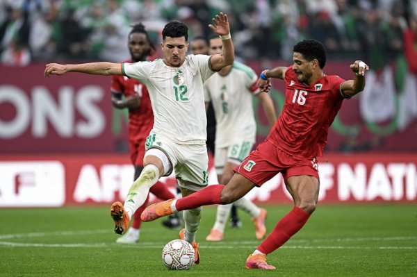 Pogledajte kako je Monsef Bakrar zapucao zicer u uvjerljivoj pobjedi njegovog Alžira