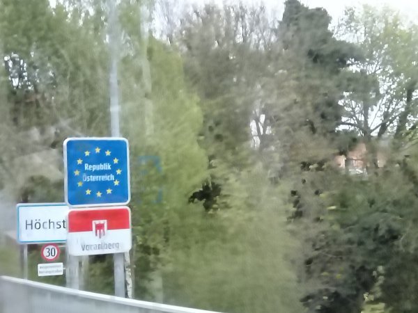 Iskreno, jedva smo dočekali izlazak iz Švicarske i povratak u EU