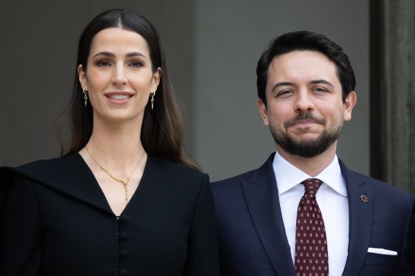 Najslađa novogodišnja čestitka stigla je iz Jordana: Malena Iman ukrala show