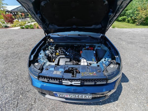 Dacia Bigster Journey Hybrid 155