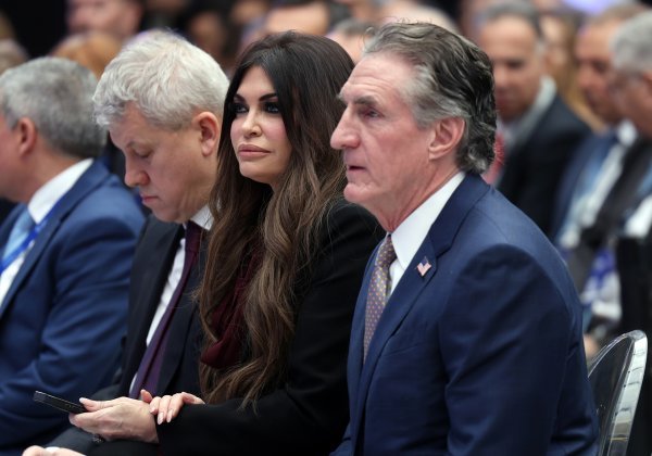 Chris Wright, Doug Burgum i Kimberly Guilfoyle