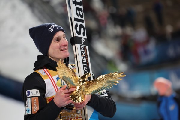 Evo koliko je Domen Prevc zaradio osvajanjem Četiri skakonice