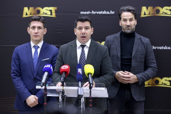 Mostovci traže izmjenu Ustava: 'Moramo zaštititi pravo na privatnost'