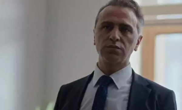 Serdar Orcin u seriji 'Obiteljske tajne'