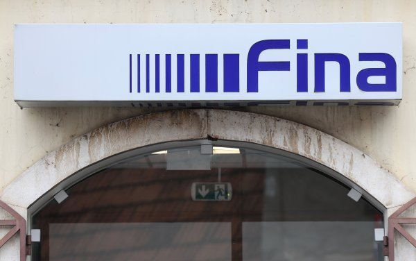 U Hrvatskoj 200 tisuća blokiranih građana: Zajedno duguju 4,2 milijarde eura