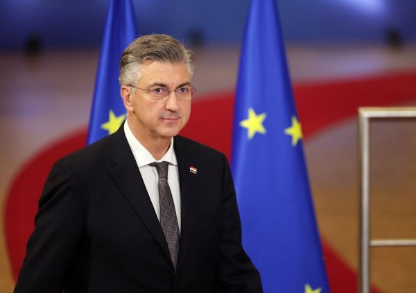 Plenković Milanoviću: Veleposlanici se moraju imenovati dogovorom, a ne podjelom