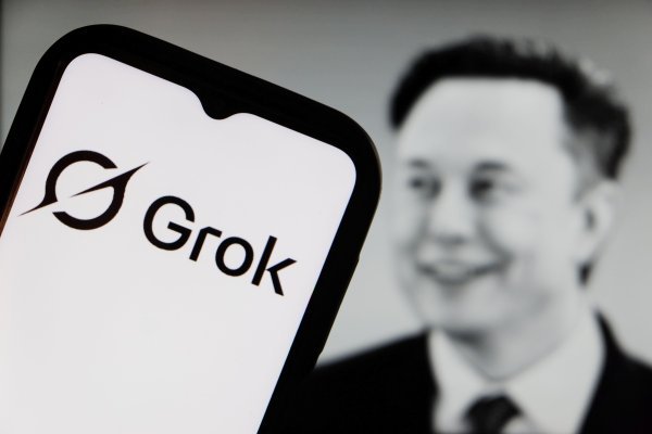 Elon Musk, Grok