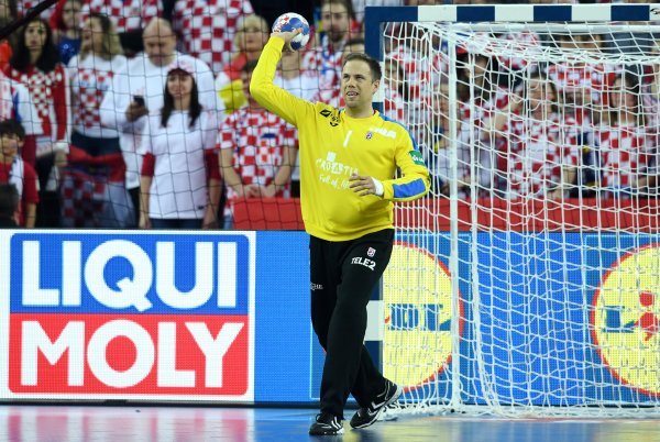 Svi pričaju o najvećoj dvojbi Sigurdssona. Evo što kaže legendarni Stevanović