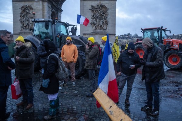 Prosvjedi francuskih farmera u Parizu (8. siječnja 2026.)