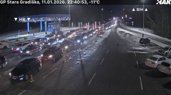 Još uvijek kaos na hrvatskoj granici, evo gdje se čeka čak pet sati!