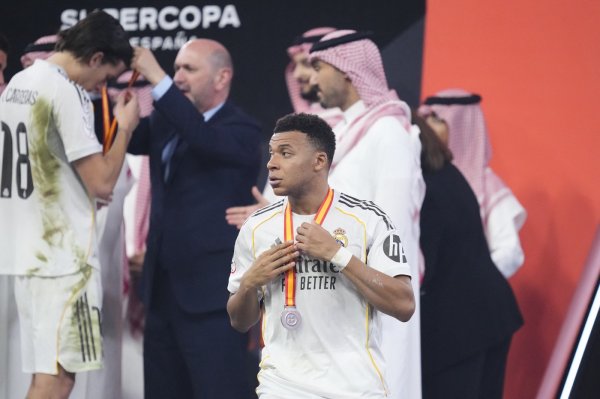 Što radi Mbappe? Španjolska bruji o skandalu nakon Realova poraza u El Clasicu